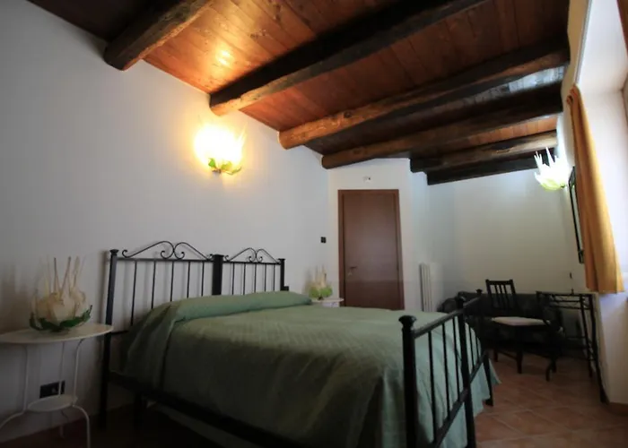Agriturismo Davide Bauernhof Bossolasco